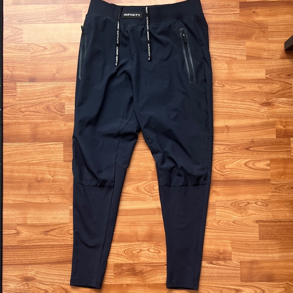 Alphalete Men's Navy Jogger Pants